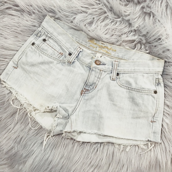 Abercrombie& Fitch Cut Off Denim Shorts - Picture 1 of 5